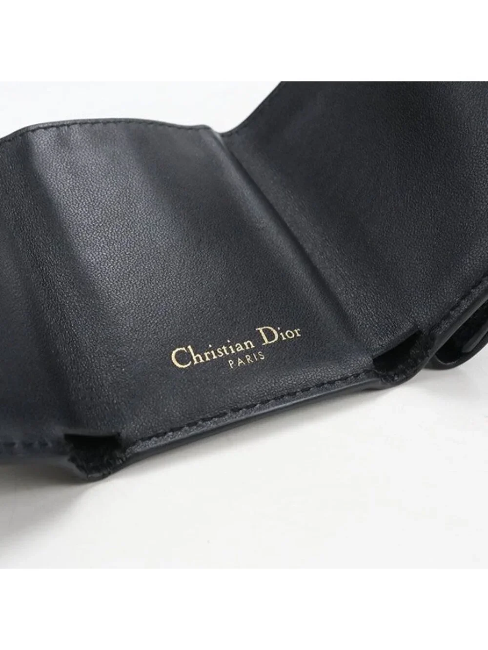 Dior 30 Montaigne Trifold Wallet Calfskin